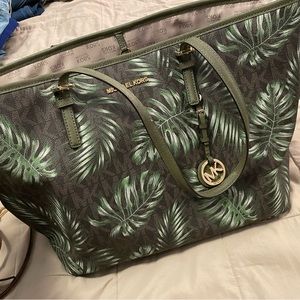 Forestry Michael Kors purse
